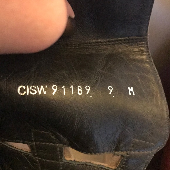 Stuart Weizmann Grey Suede Ankle Boots - Picture 8 of 8